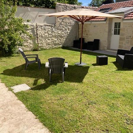 Appart'Hotel Saint Patrice Bayeux Buitenkant foto