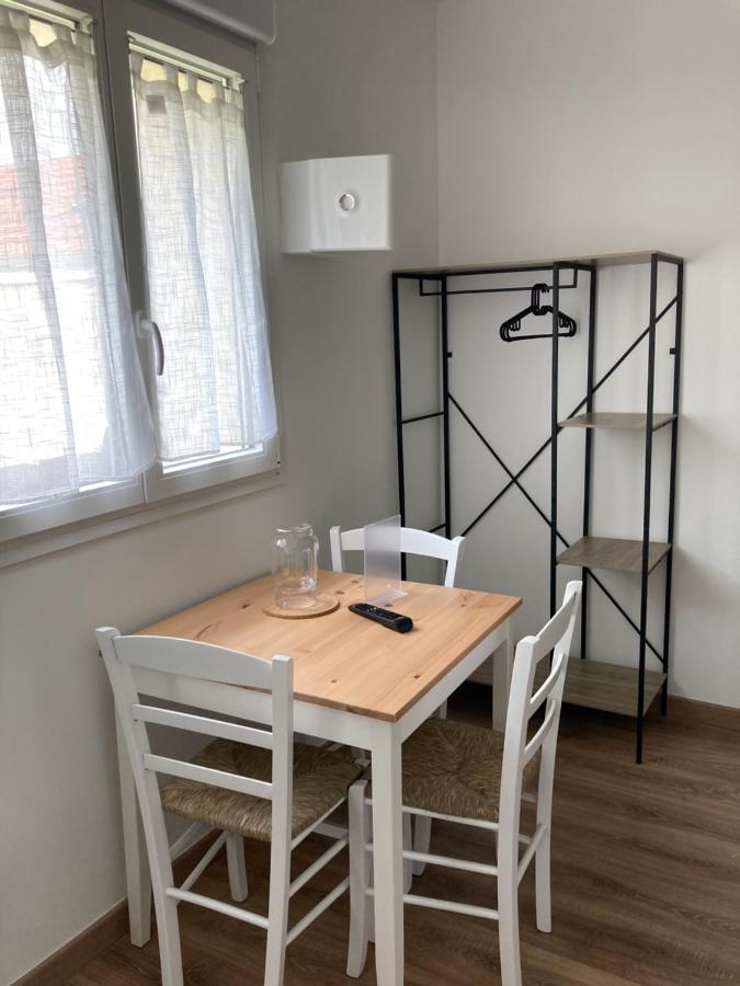 Appart'Hotel Saint Patrice Bayeux Buitenkant foto